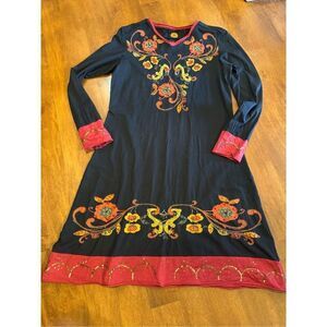 Woman’s double D Ranch woman’s beaded/sequin dress size small midi